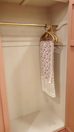 Armoire