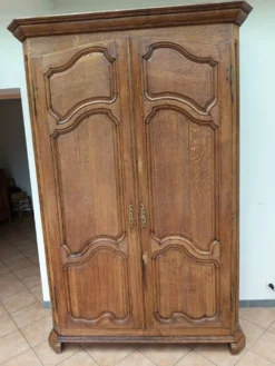 Armoire