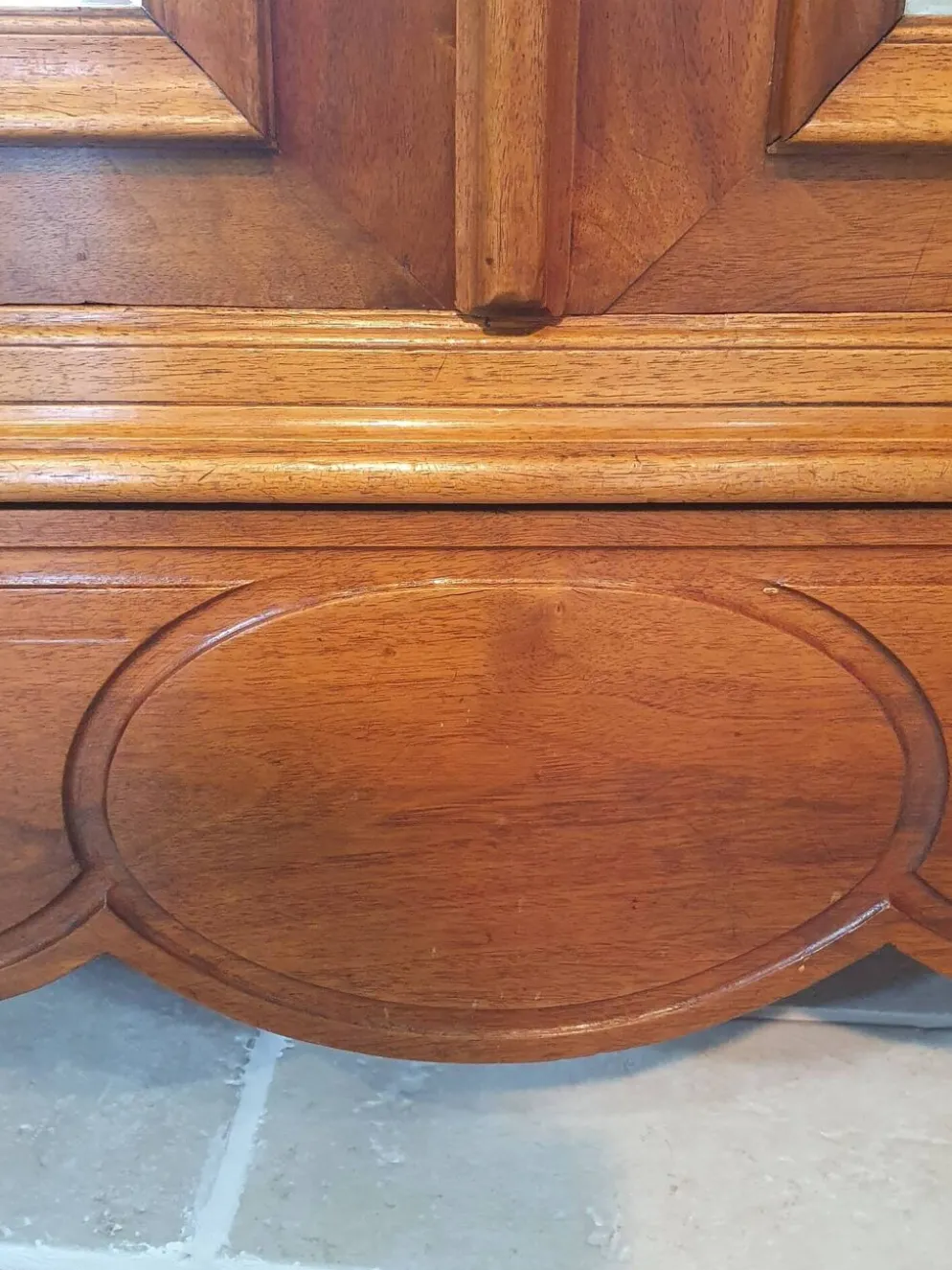 Armoire