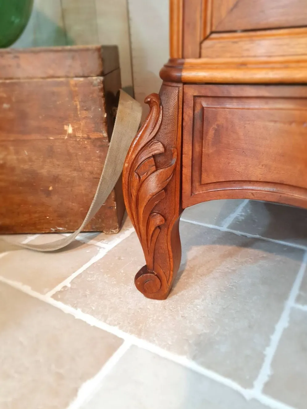 Armoire