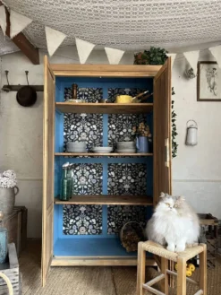 Armoire