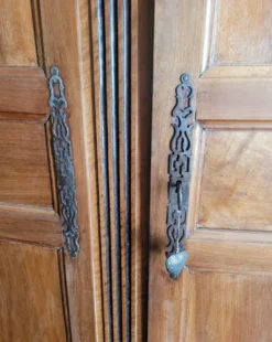 Armoire ancienne