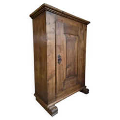 Armoire ancienne française en chêne à une porte, XVIIIe siècle