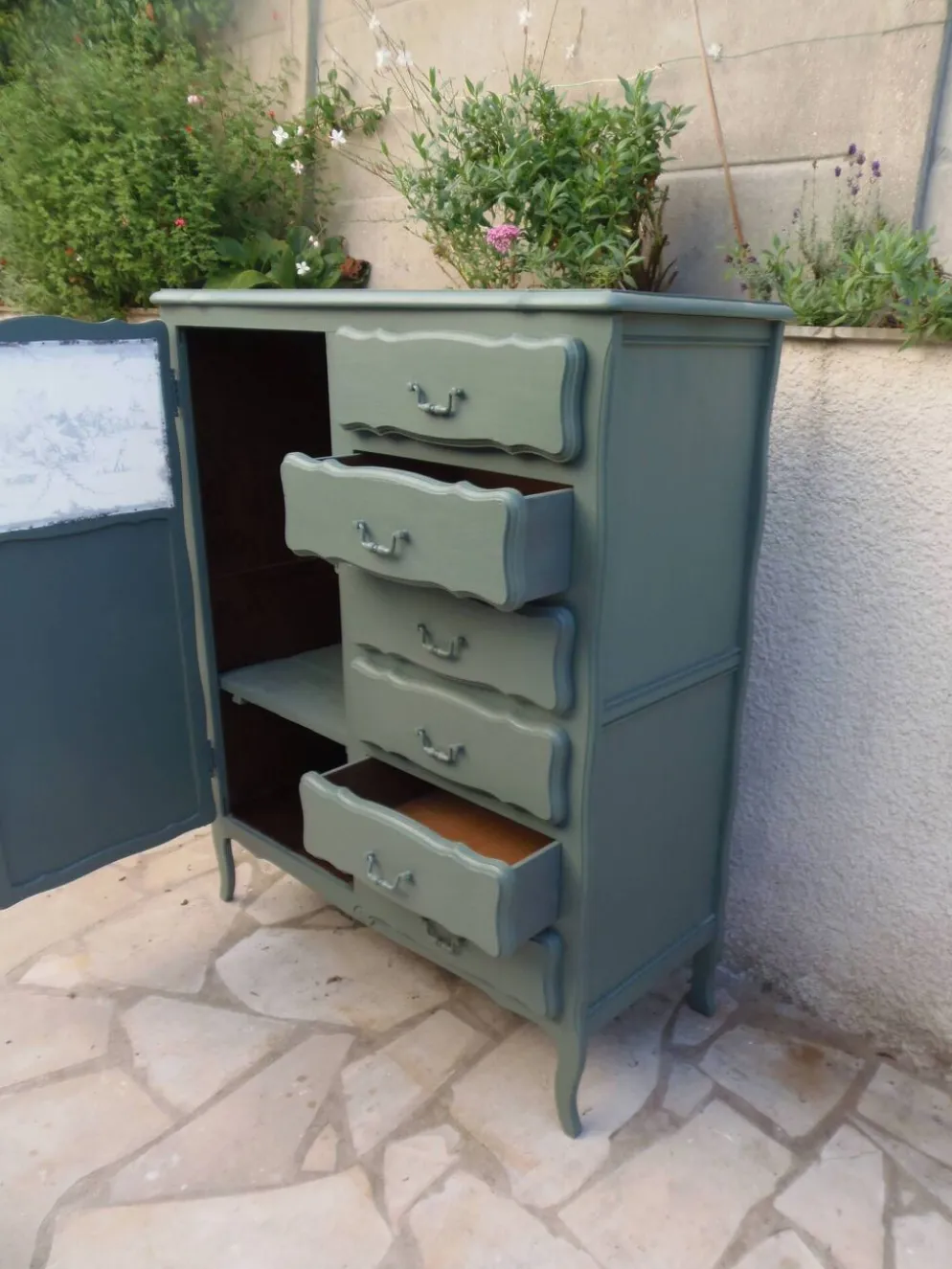 Armoire ancienne Green Smoke – Toile de Jouy .
