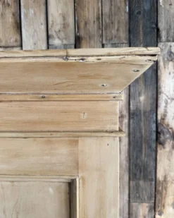 Armoire anglaise à linge de type linen press (rénovée)