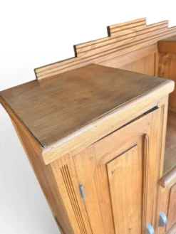 Armoire Art Déco asymétrique, vers 1940