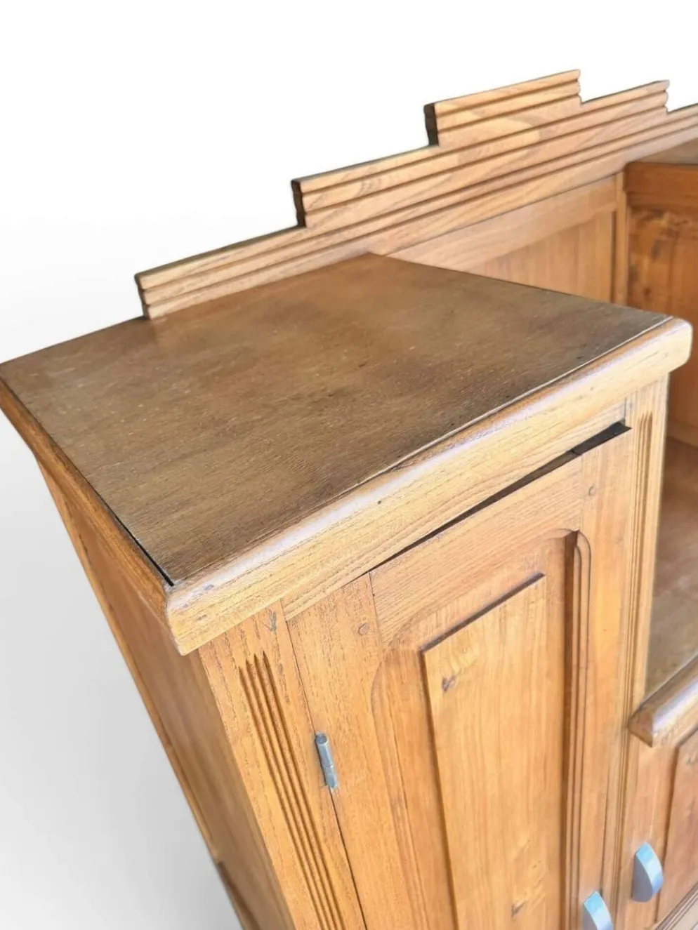 Armoire Art Déco asymétrique, vers 1940