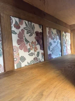 Armoire art déco chêne brut et miroir biseauté