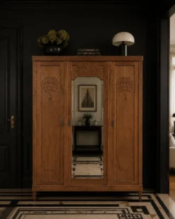 Armoire art déco chêne brut et miroir biseauté