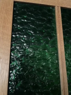 Armoire Art Déco en chêne et verre cathédrale vert - Années 1930