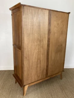 Armoire Art déco en chêne massif restaurée – années 1930-1940