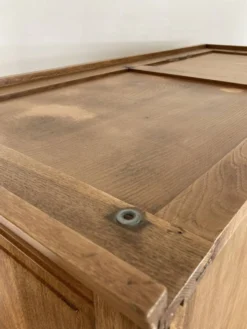 Armoire Art déco en chêne massif restaurée – années 1930-1940