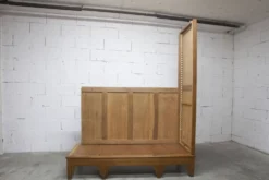 Armoire art déco en chêne sculpté - Atelier flamand circa 1930