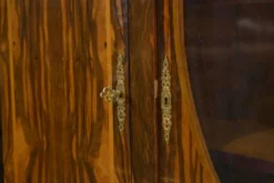 Armoire Art Déco néo-classique en placage d’ébène 1930’s