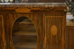 Armoire Art Déco néo-classique en placage d’ébène 1930’s