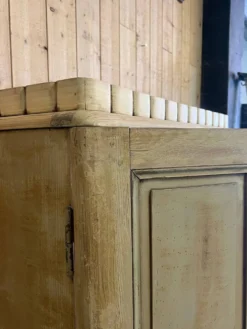 Armoire art déco patinée