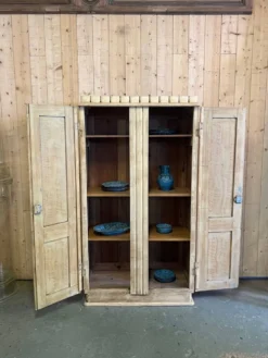 Armoire art déco patinée