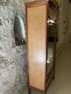 Armoire Art Nouveau