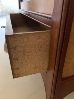 Armoire Art Nouveau