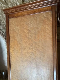 Armoire Art Nouveau