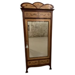 Armoire Art Nouveau
