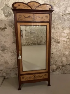 Armoire Art Nouveau