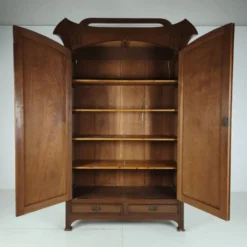 Armoire Art Nouveau, vers 1900
