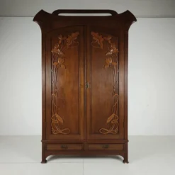Armoire Art Nouveau, vers 1900