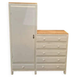 Armoire asymétrique