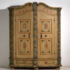 Armoire baroque ancienne peinte en pin – Empire Austro-hongrois, Année 1794
