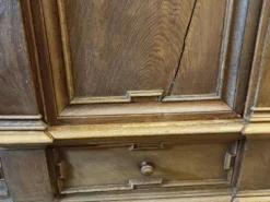 Armoire baroque en chêne, Europe du Nord vers 1730-50
