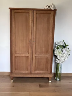 Armoire bibliothèque vintage