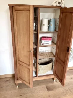 Armoire bibliothèque vintage