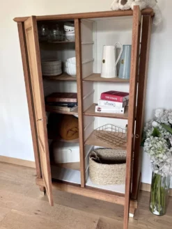 Armoire bibliothèque vintage