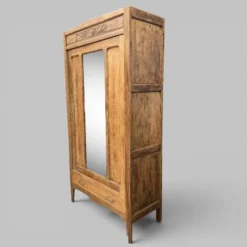 Armoire bonnetière parisienne art déco chêne brut et massif