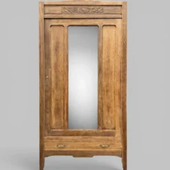 Armoire bonnetière parisienne art déco chêne brut et massif