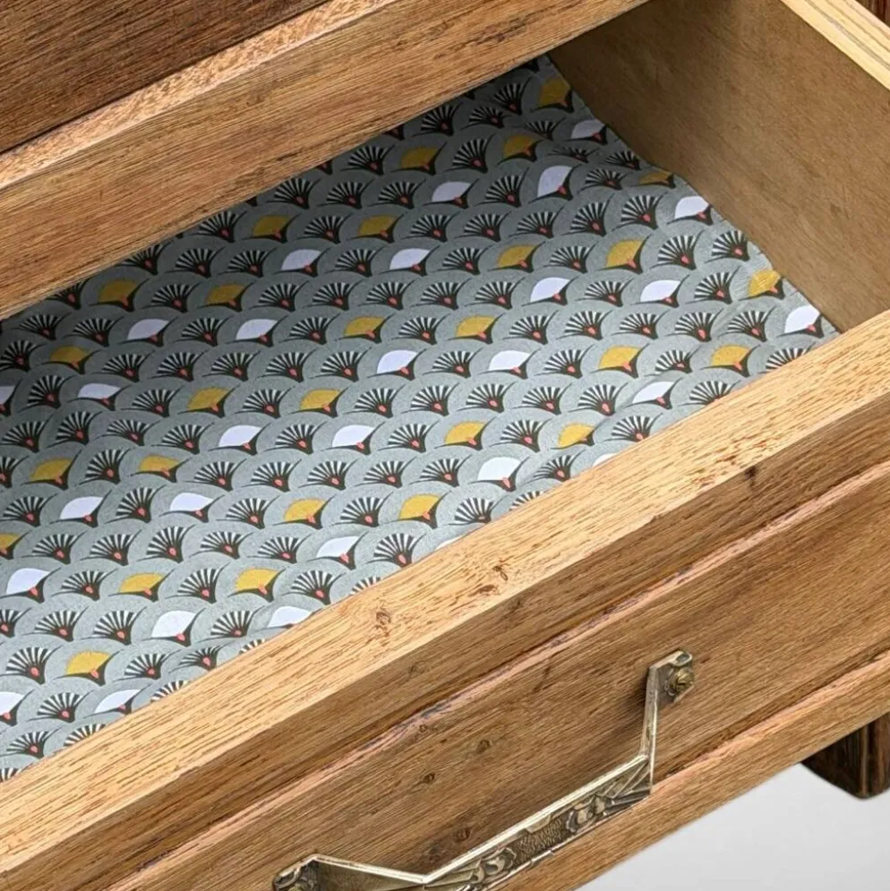 Armoire bonnetière parisienne art déco chêne brut et massif