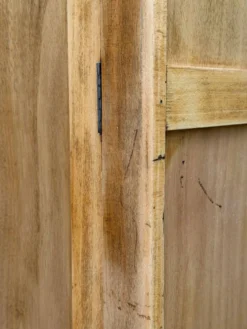 Armoire bonnetière parisienne bois brut 1950