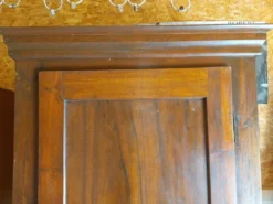 armoire bonnetière, penderie