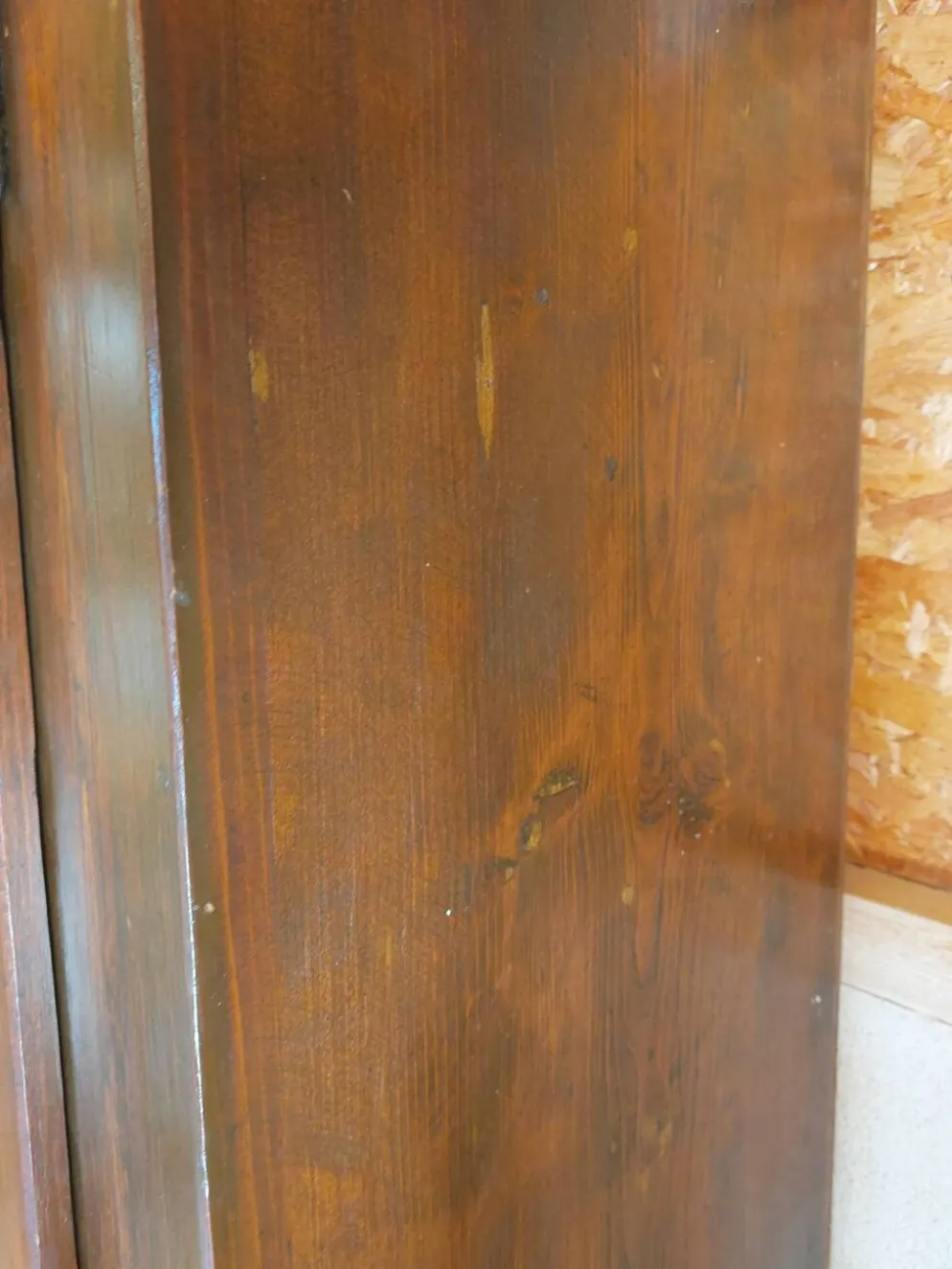armoire bonnetière, penderie