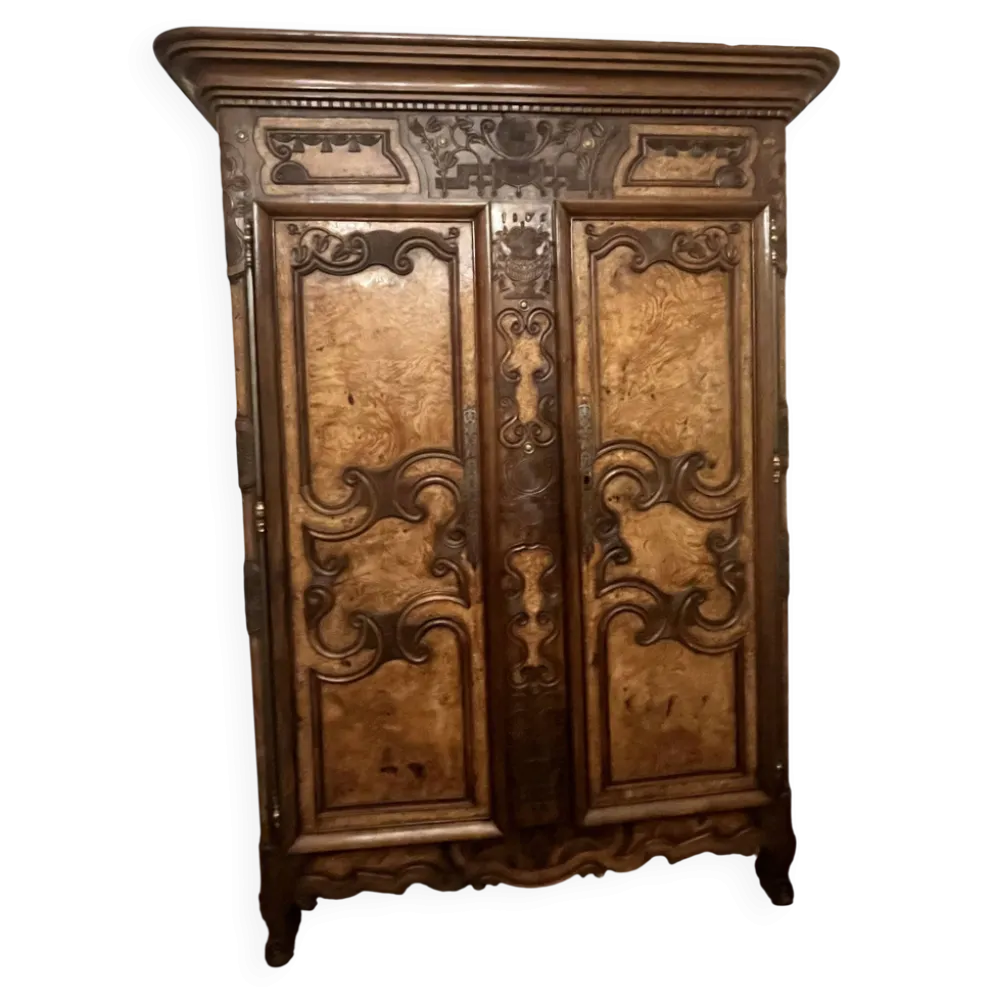 Armoire bressane ancienne-1876-loupe dorme et noyer - pièce de famille rare