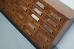 Armoire / Cabinet de pharmacie en chêne allemand ou buffet, années 1930
