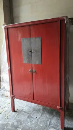 Armoire Chinoise Rouge - 19 Eme siècle