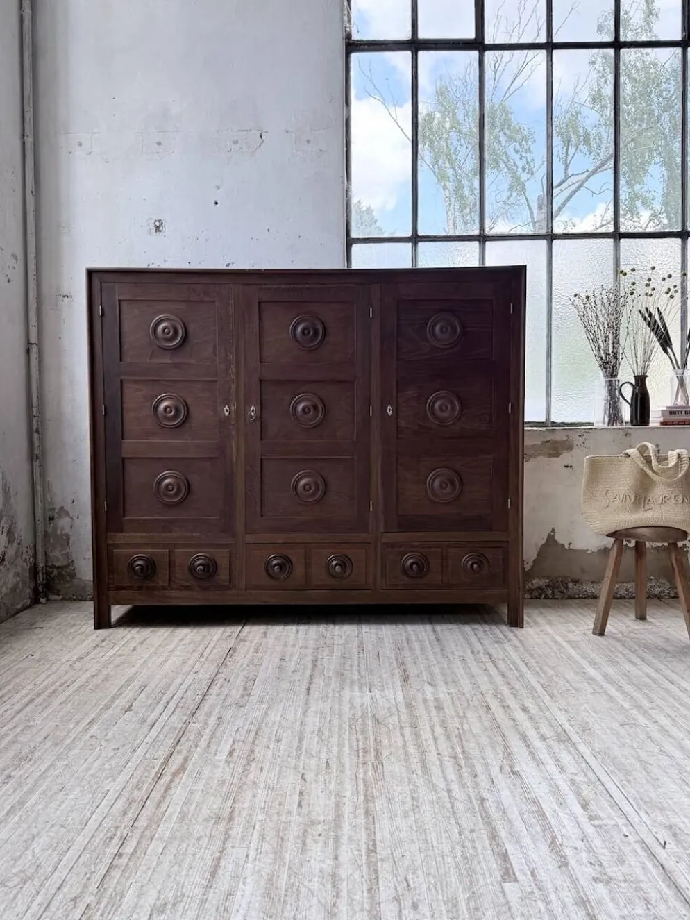 Armoire chêne « basque » dudouyt