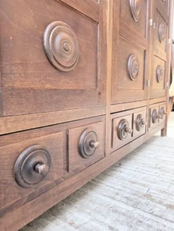 Armoire chêne « basque » dudouyt