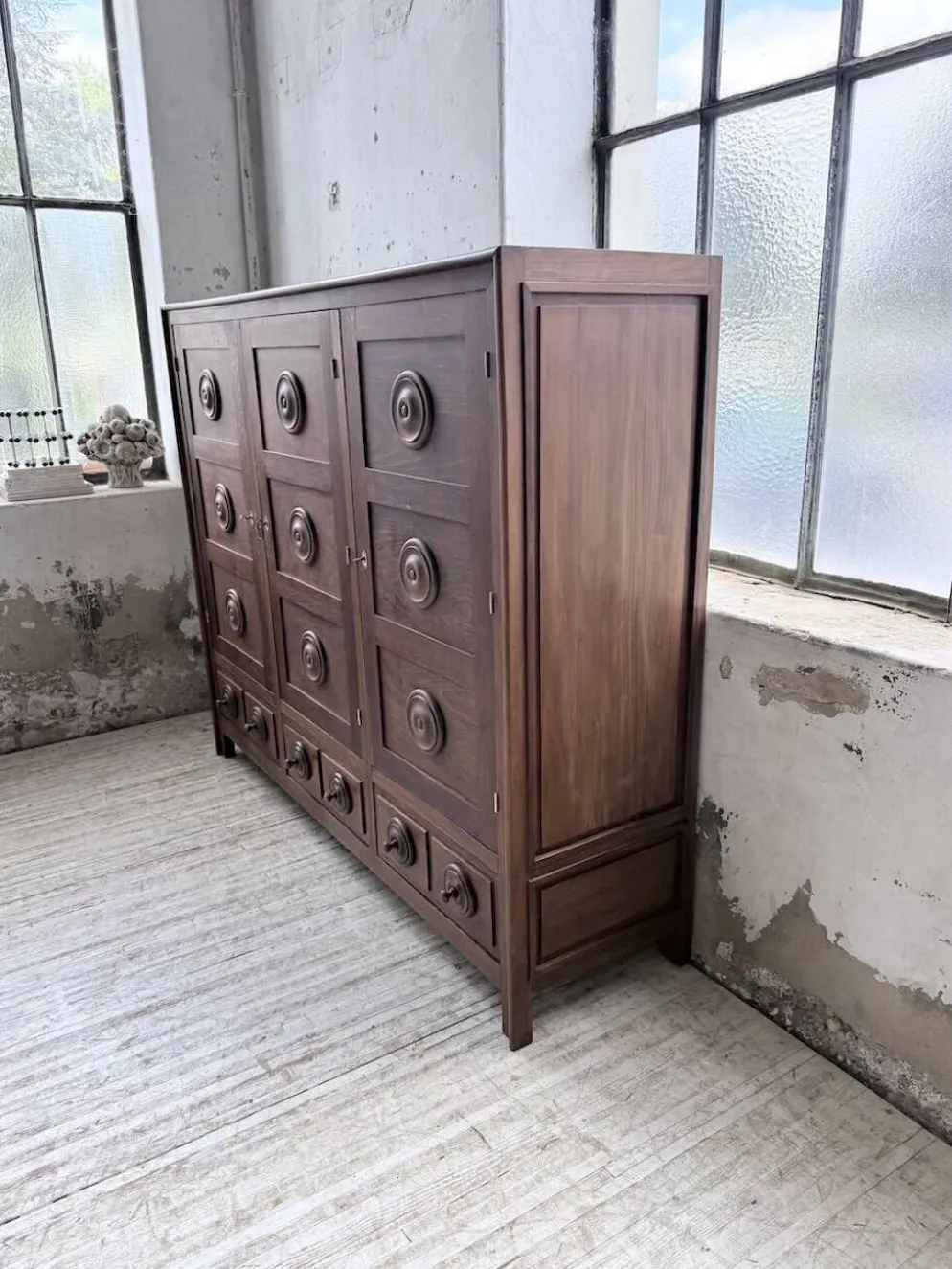 Armoire chêne « basque » dudouyt