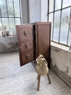Armoire chêne « basque » dudouyt