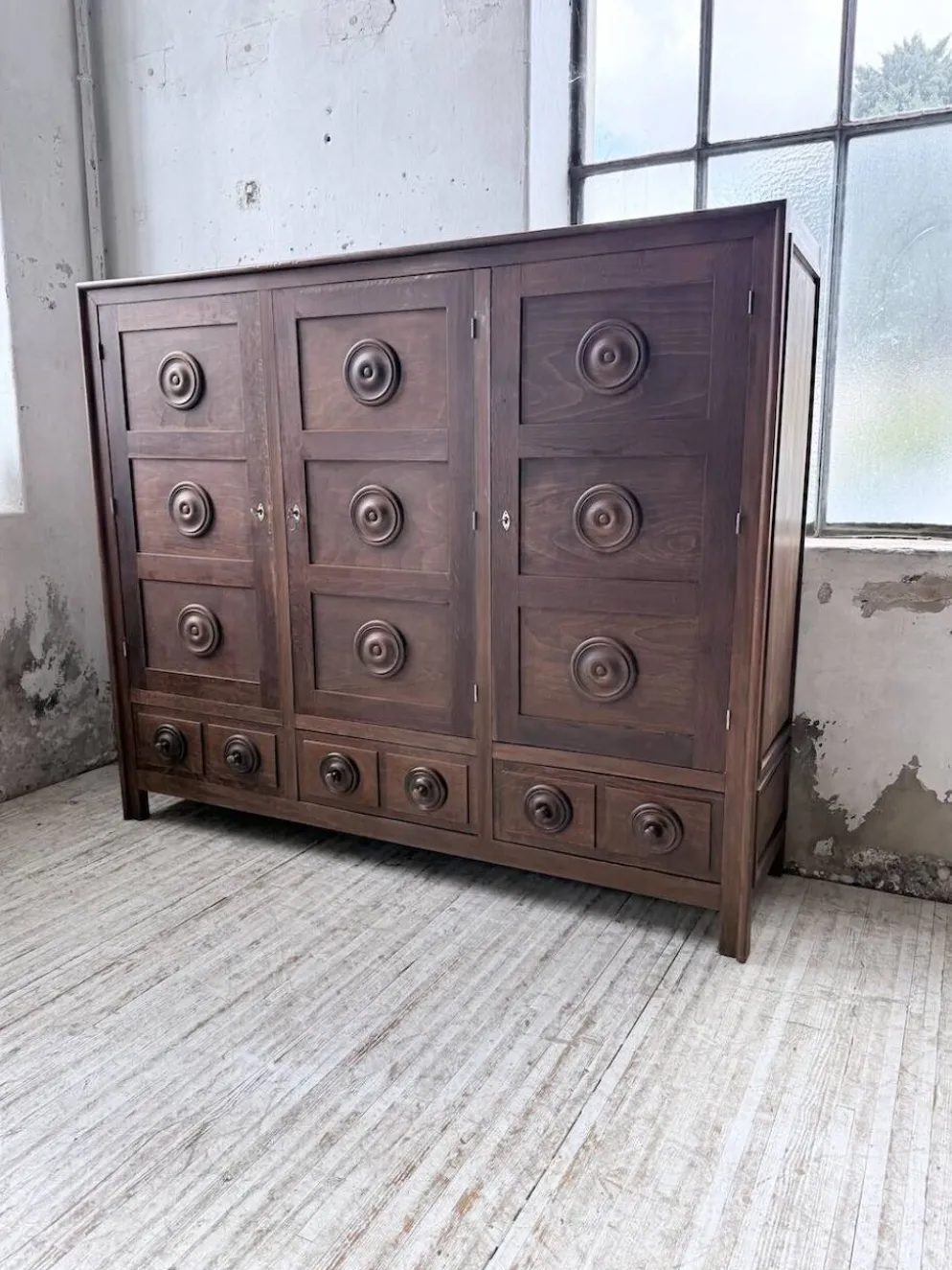 Armoire chêne « basque » dudouyt