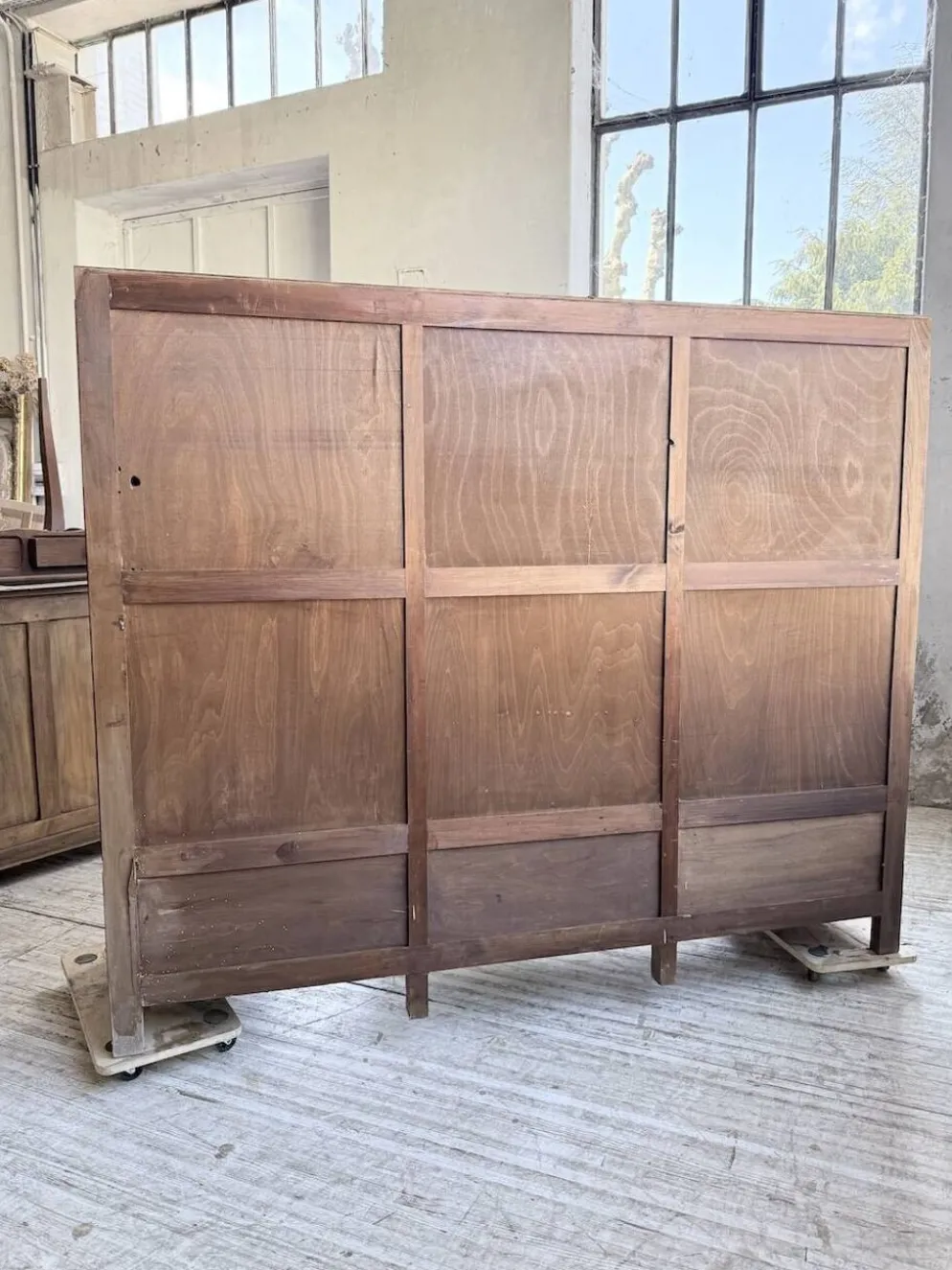 Armoire chêne « basque » dudouyt