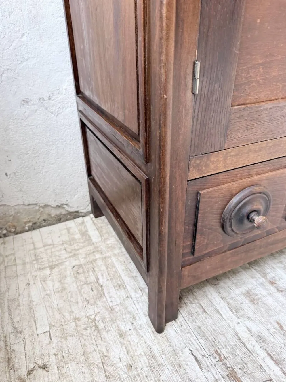 Armoire chêne « basque » dudouyt